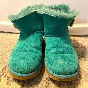 Uggs (Size 6) turquoise